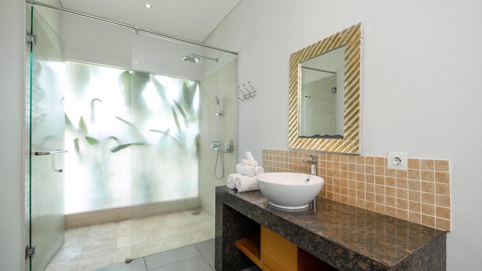Villa Yenian By Villa Finder Canggu Екстериор снимка